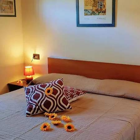 Chalet - B57732 Prázdninový dům San Felice del Benaco